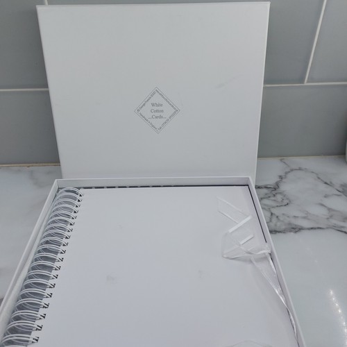 Unused keepsake album with - unused,